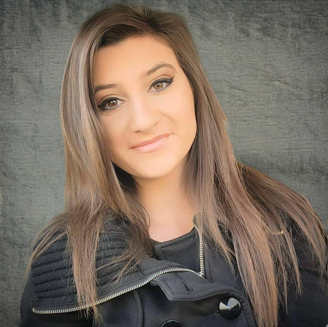 Hayley Willis, AMFT TrueMe® Counseling